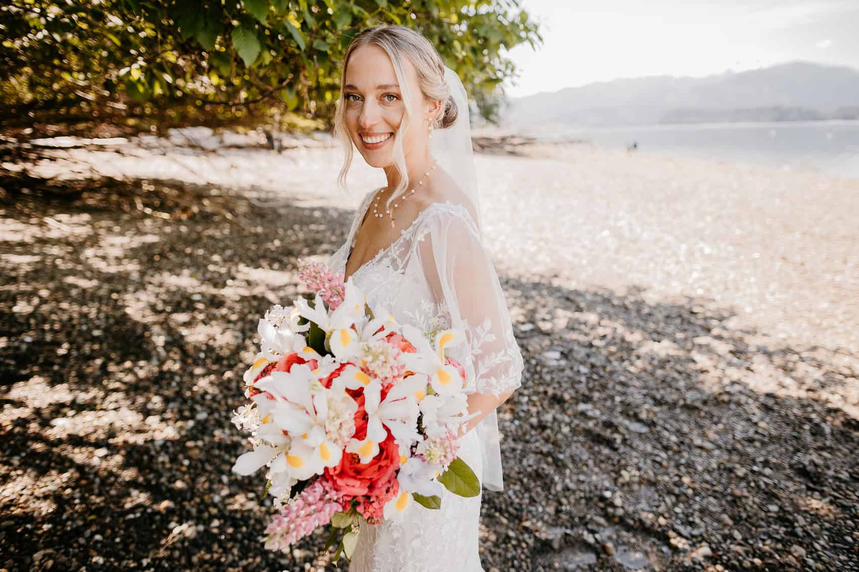 Scenic Beach State Park Wedding. Kastle H Photography LLC. Sara and Steven. Scenic Beach State Park Silverdale, WA