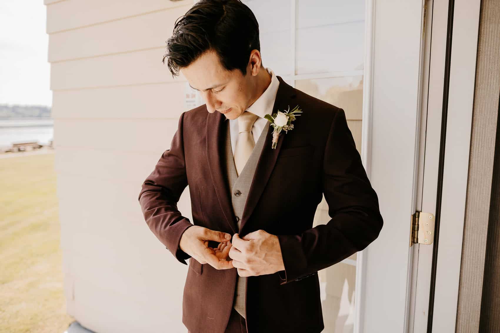 Scenic Beach State Park Wedding. Kastle H Photography LLC. Sara and Steven. Scenic Beach State Park Silverdale, WA