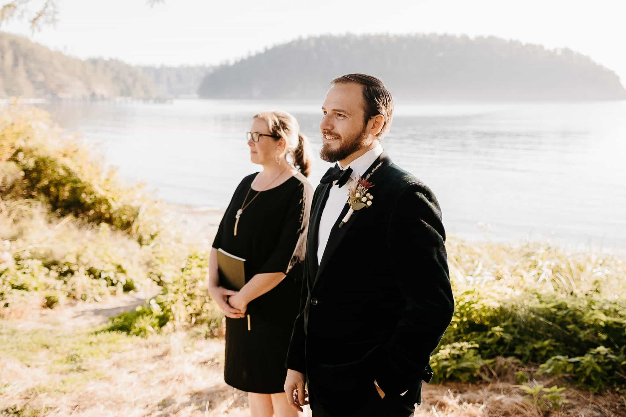 Oak Harbor Elopement Photographer. Kastle H Photography LLC. Maris and Aaron. Bowman Bay Oak Harbor, WA